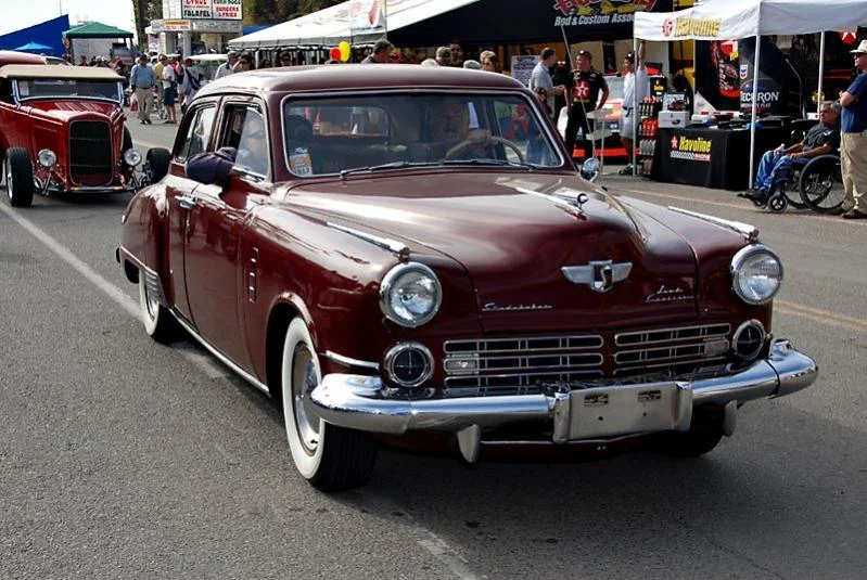 Studebaker land cruiser.webp