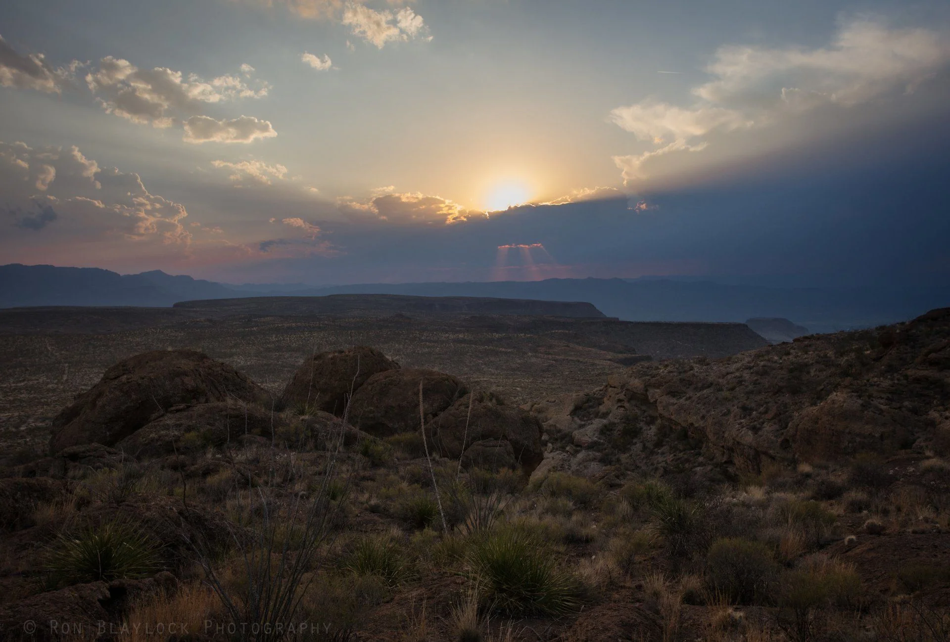 SUNSET AT gUALE.webp