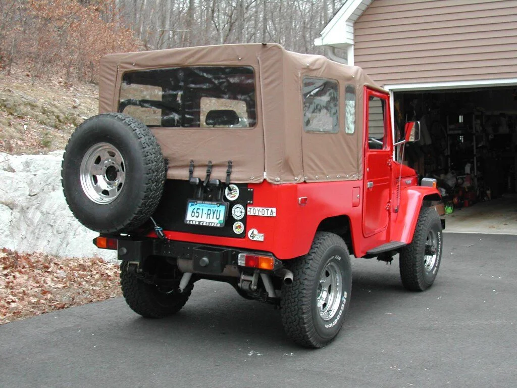 suzysFJ40softtop 003.webp