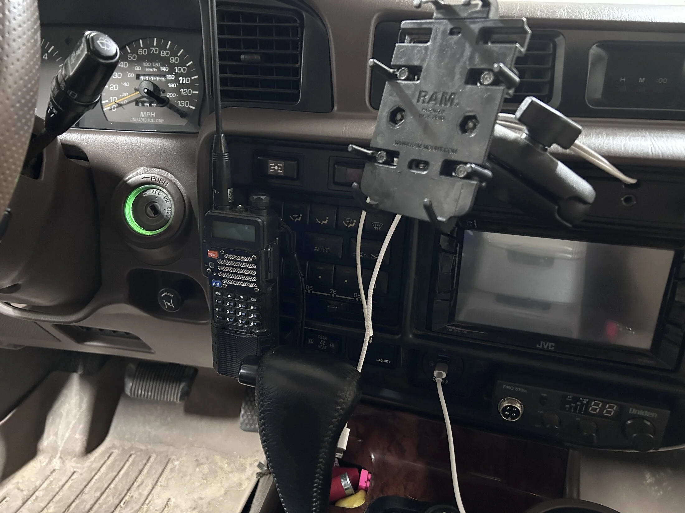 switch_mount_installed_w_radio.webp