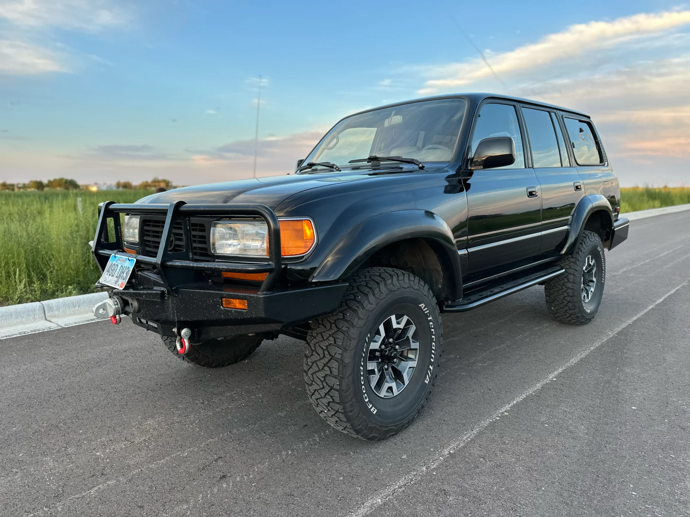 Rapid City, SD 1997 Toyota Land Cruiser factory triple locked 147k miles
