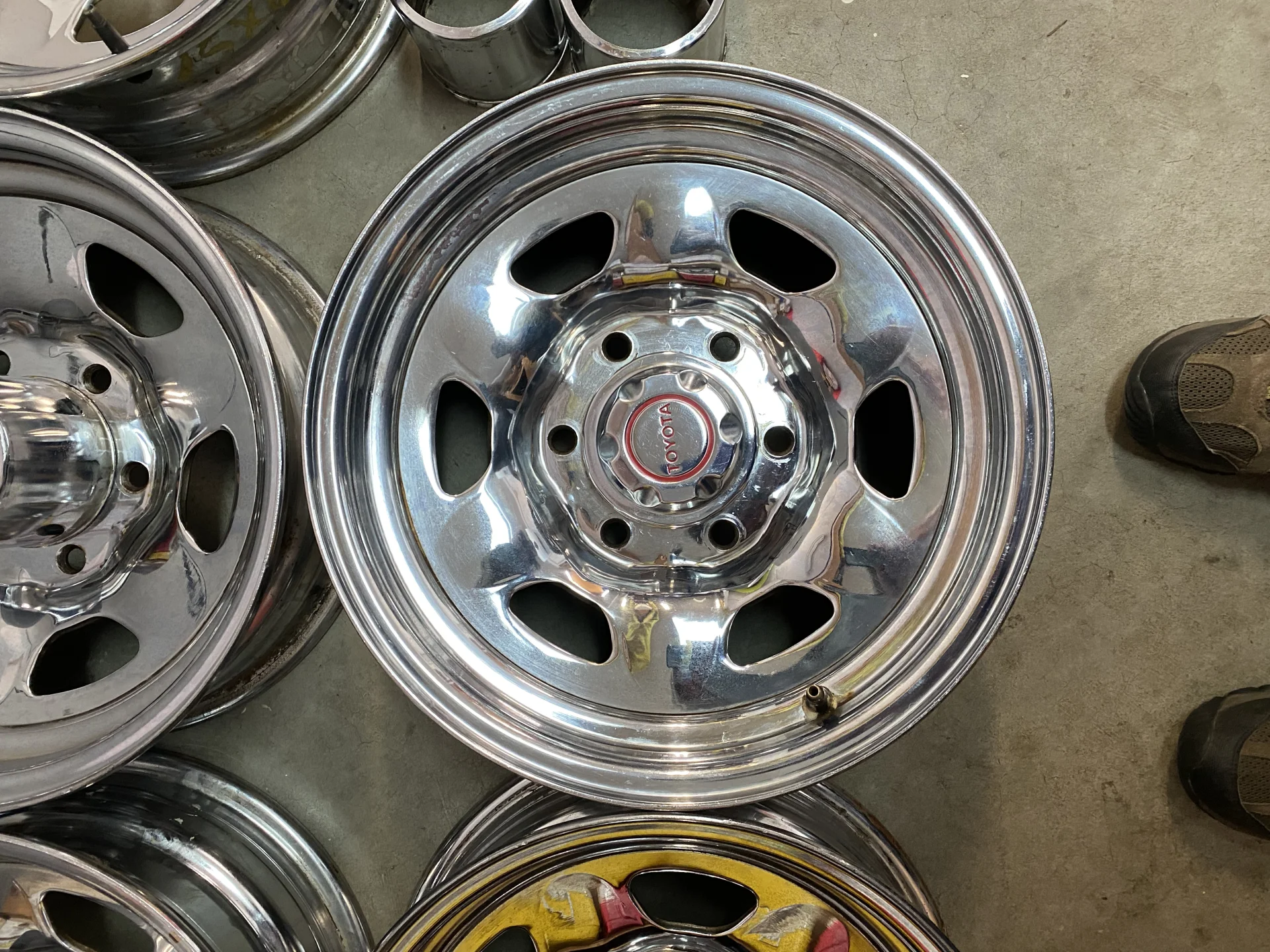 Wanted - Portland, OR: FJ60 FJ62 OEM Chrome wheels | IH8MUD.com Forum ...