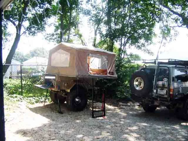 tent on trailer04.webp