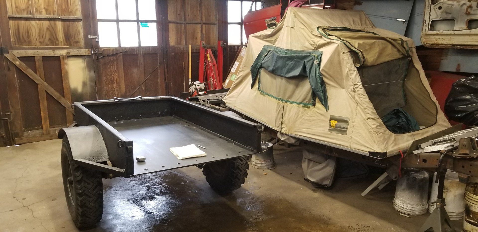 tent1.jpg