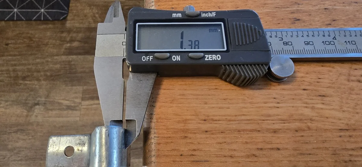 The Florida Yard Wheel Clips thickness.webp
