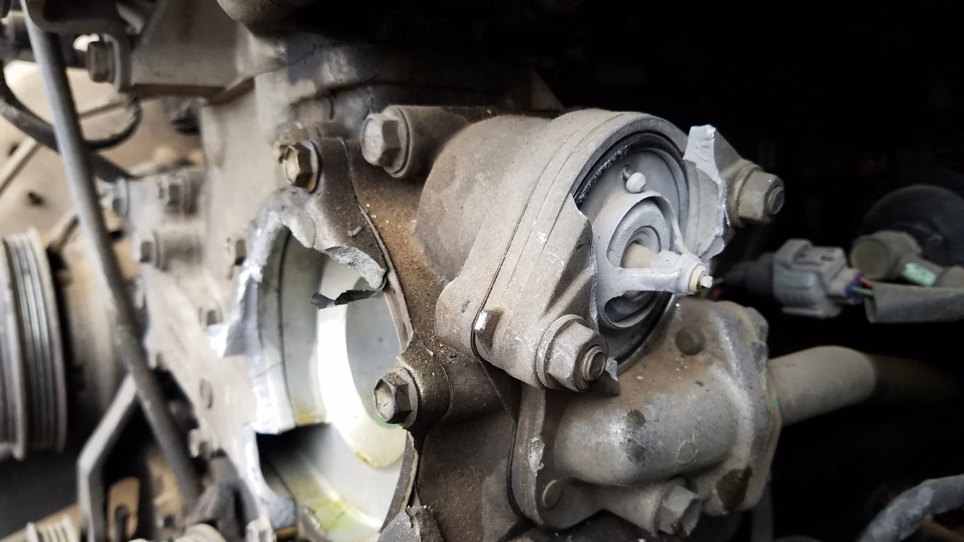 Thermostat housing_sm.webp