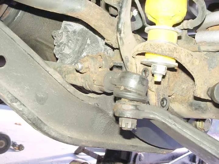 Tierod-clearance-lock.webp