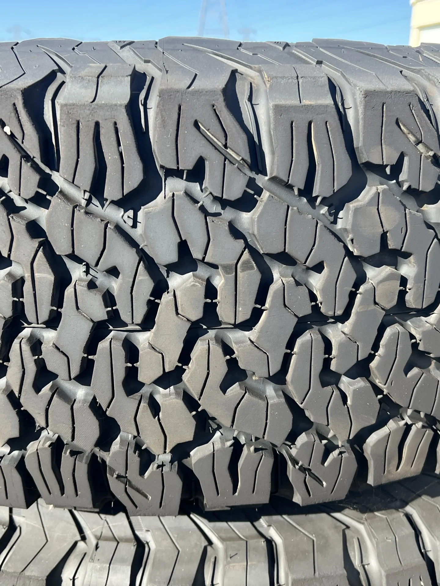 Tire 1.webp