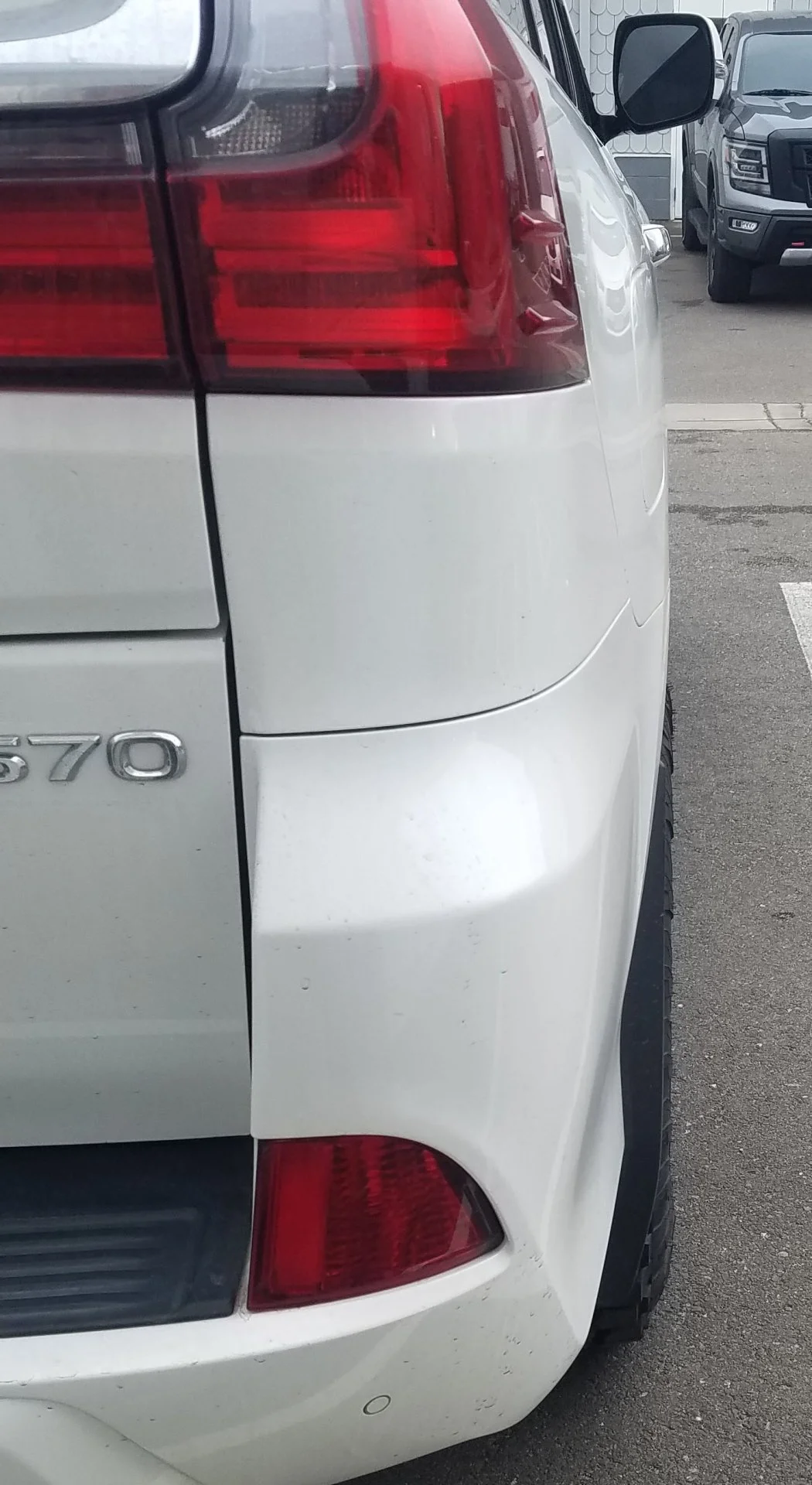 tire stick out.webp