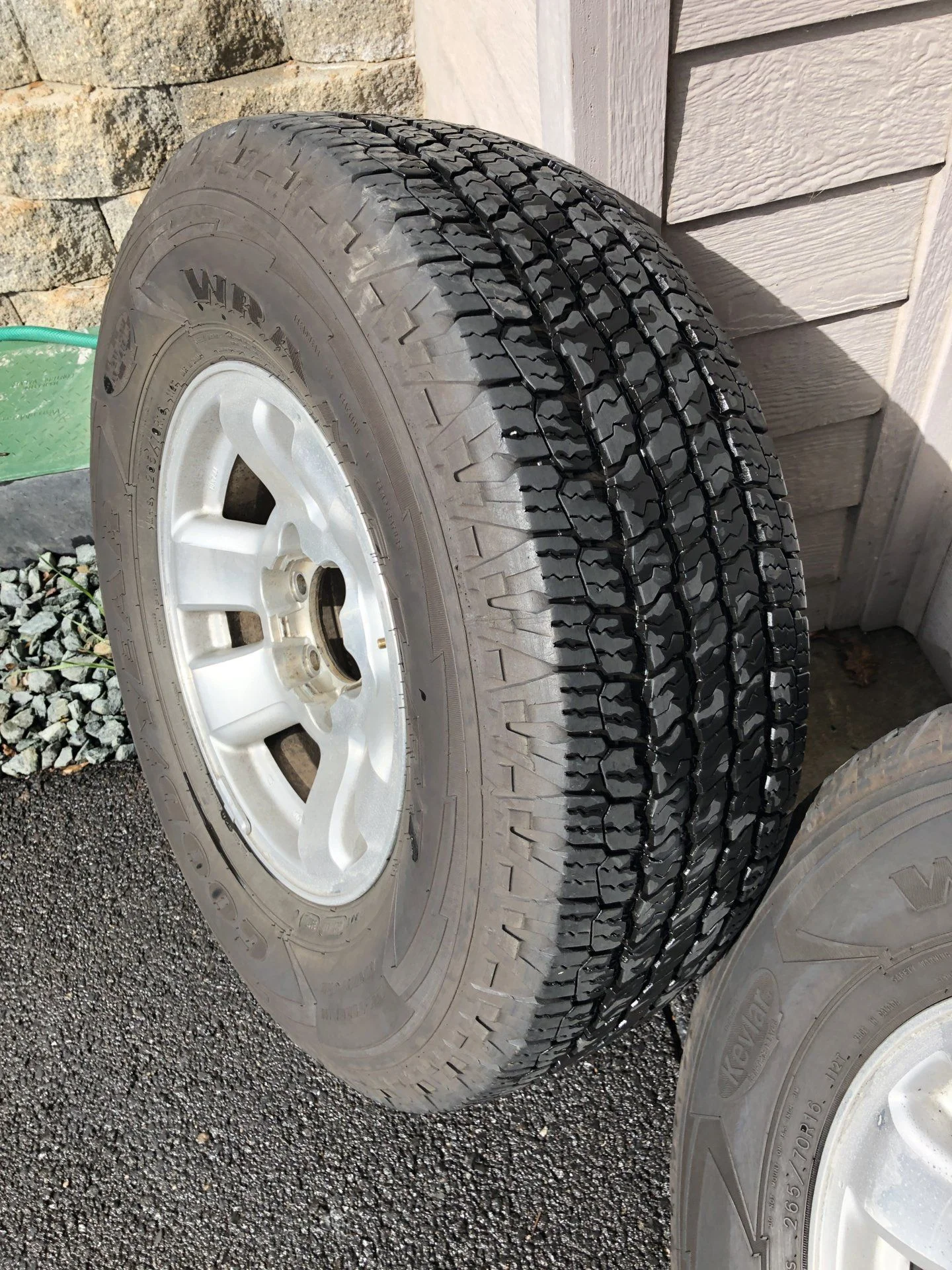 Tires3.webp