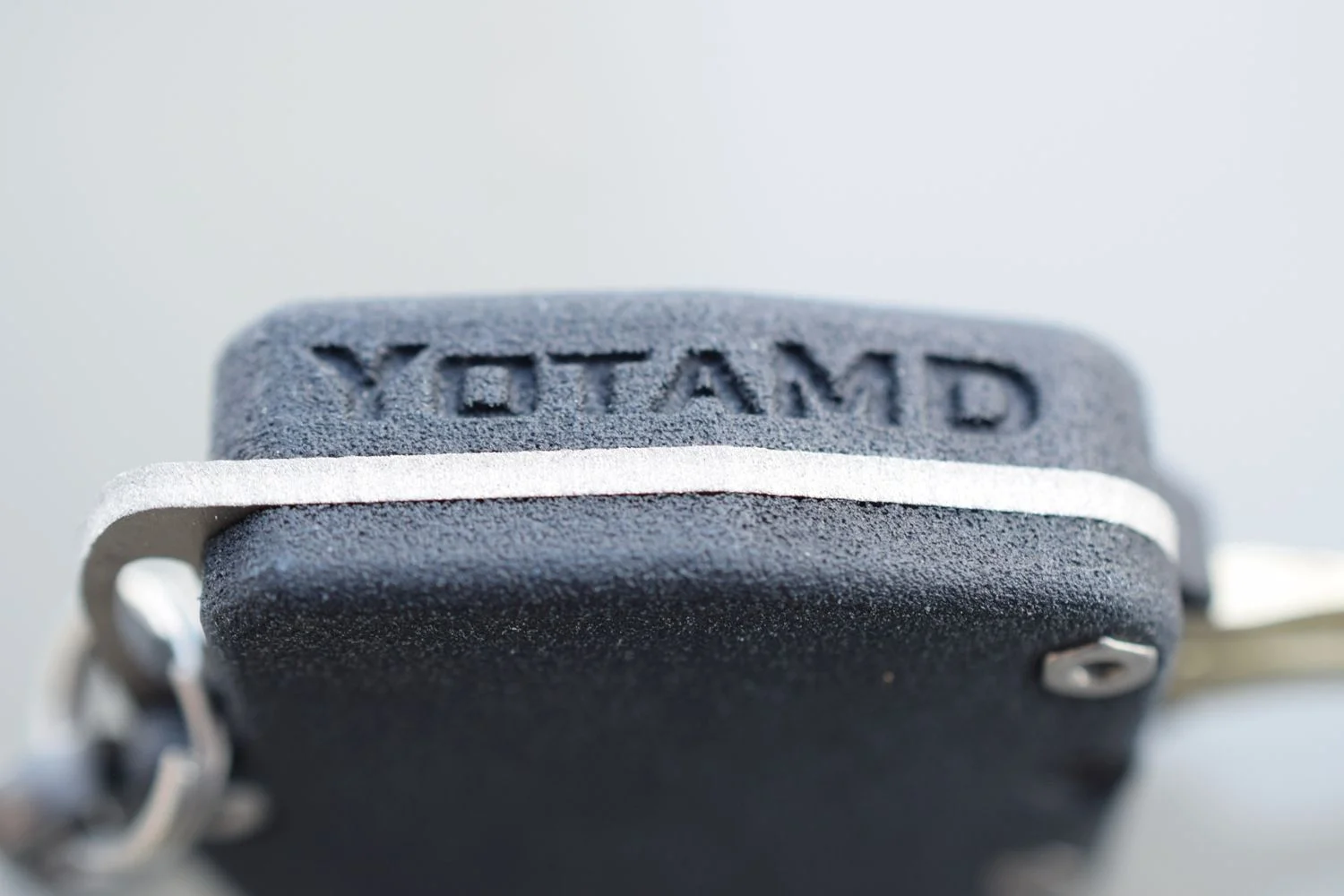Titan logo edge.jpg