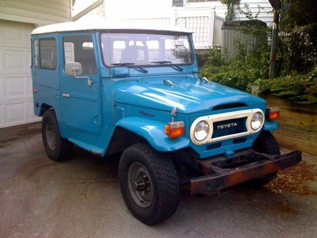 TN-FJ40.webp