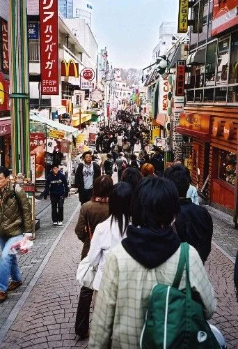 Tokyo street scene 1.webp