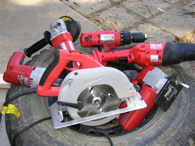 tools 001 (Small).jpg