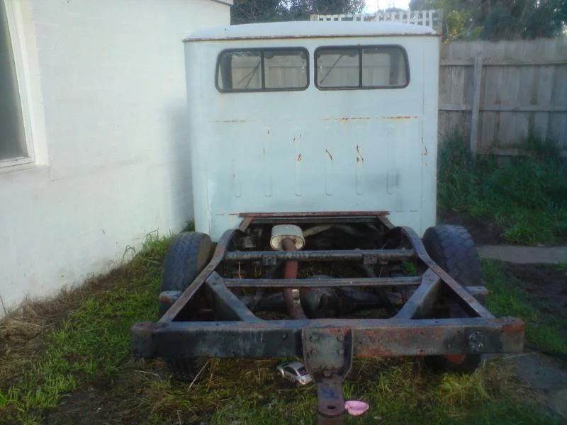 torana and landcruiser 045.webp