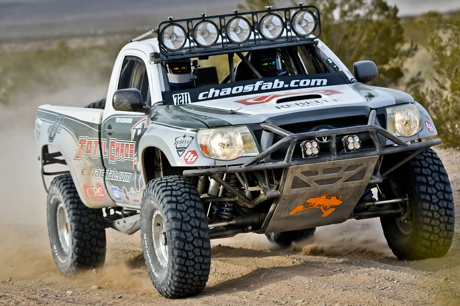 Total-Chaos-Fabrication-Mint-400-Race-Day-03.webp
