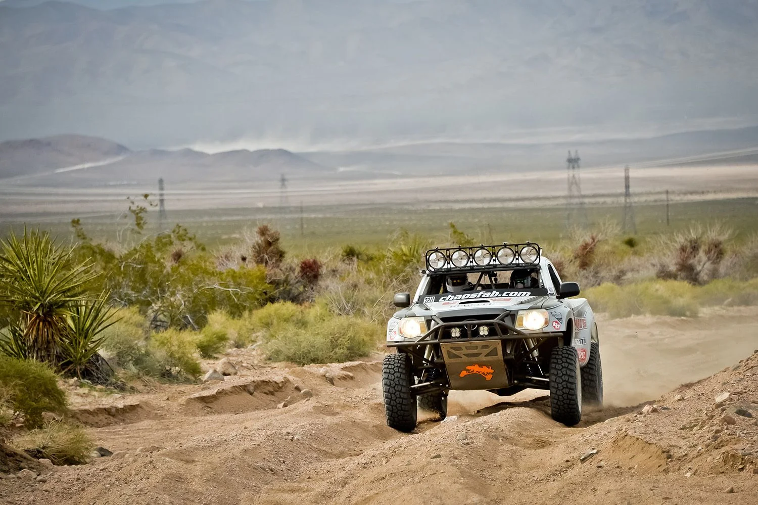 Total-Chaos-Fabrication-Mint-400-Race-Day-04.webp