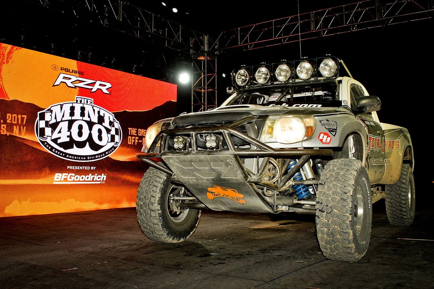 Total-Chaos-Fabrication-Mint-400-Race-Day-07.webp