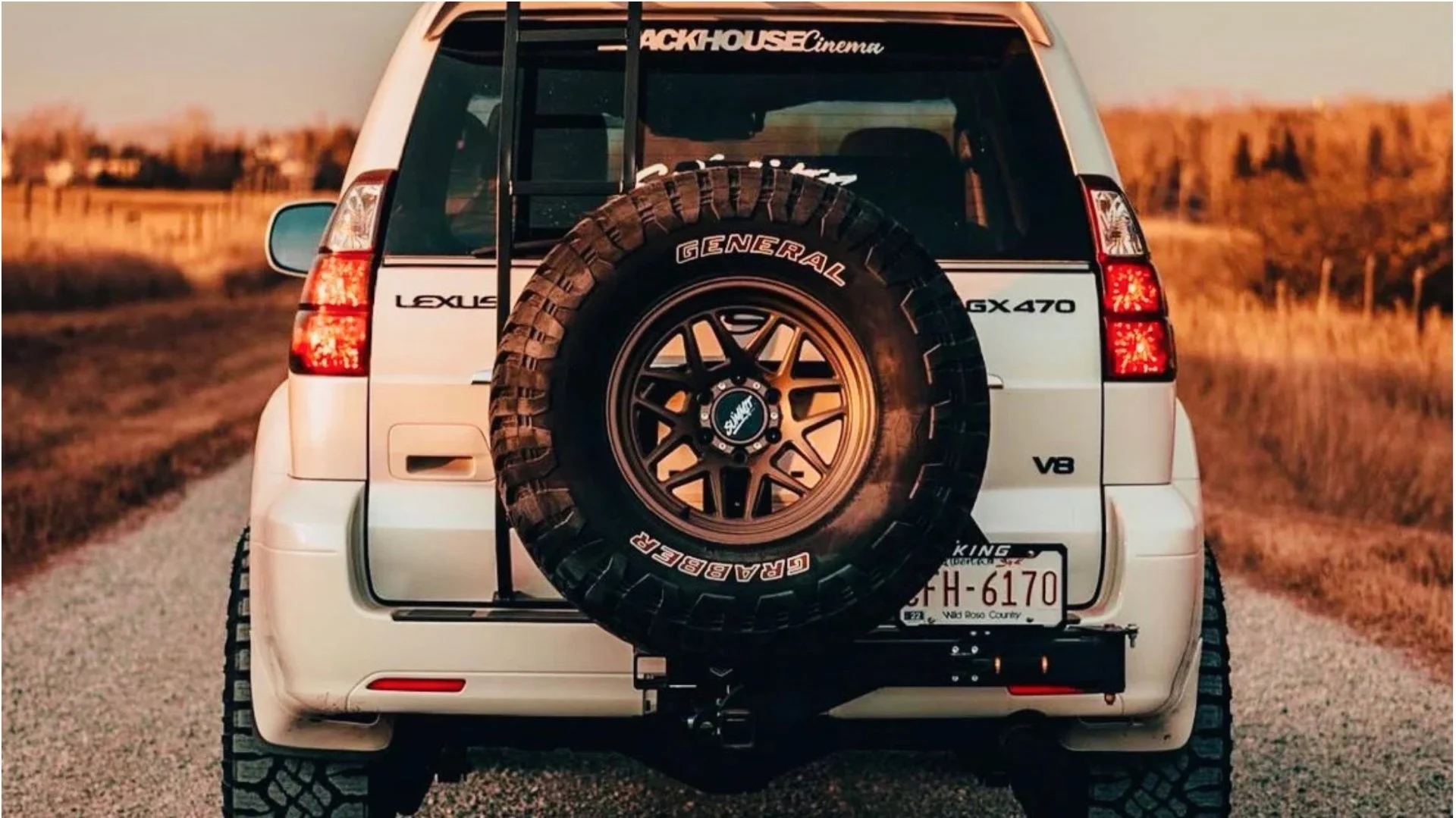 tow hitch swing out? nash fab.webp