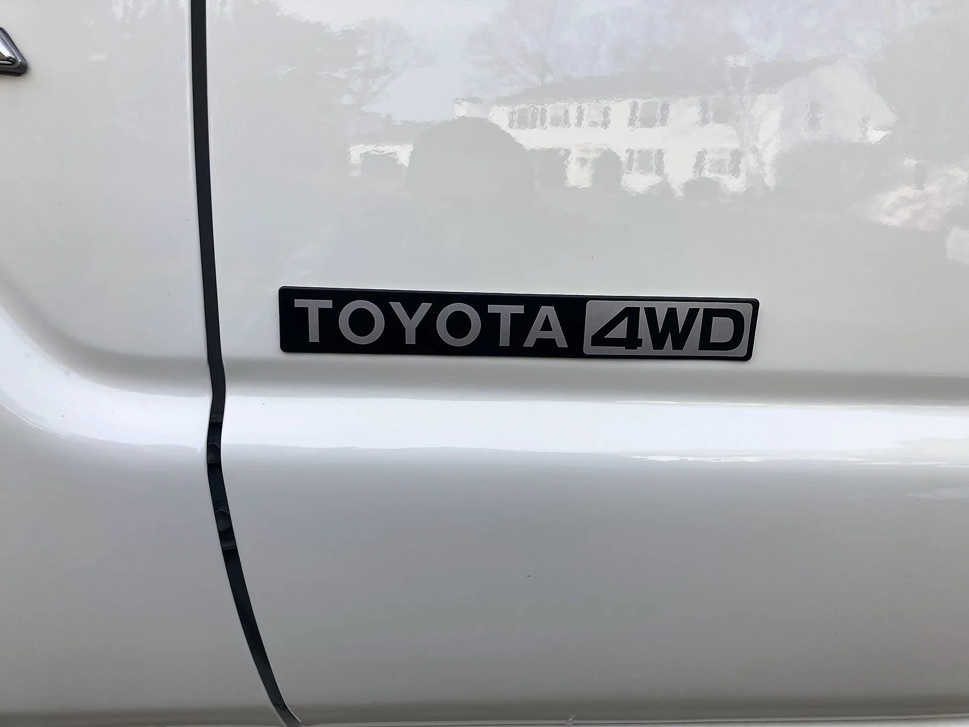 toyota 4wd badge 3.webp