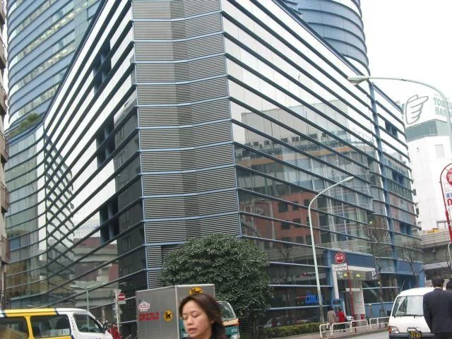 Toyota Amlux Bldg resize.webp