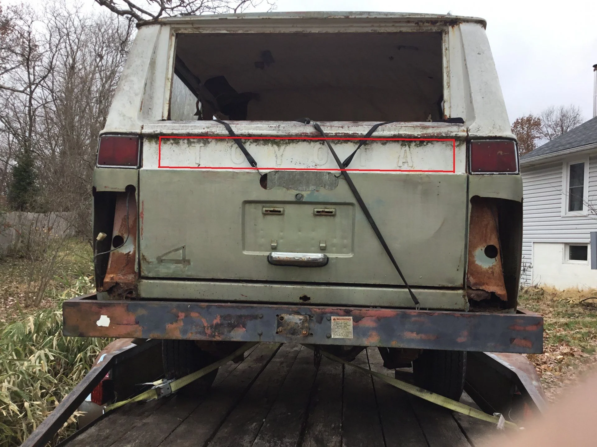 TOYOTA tail gate emboss.webp