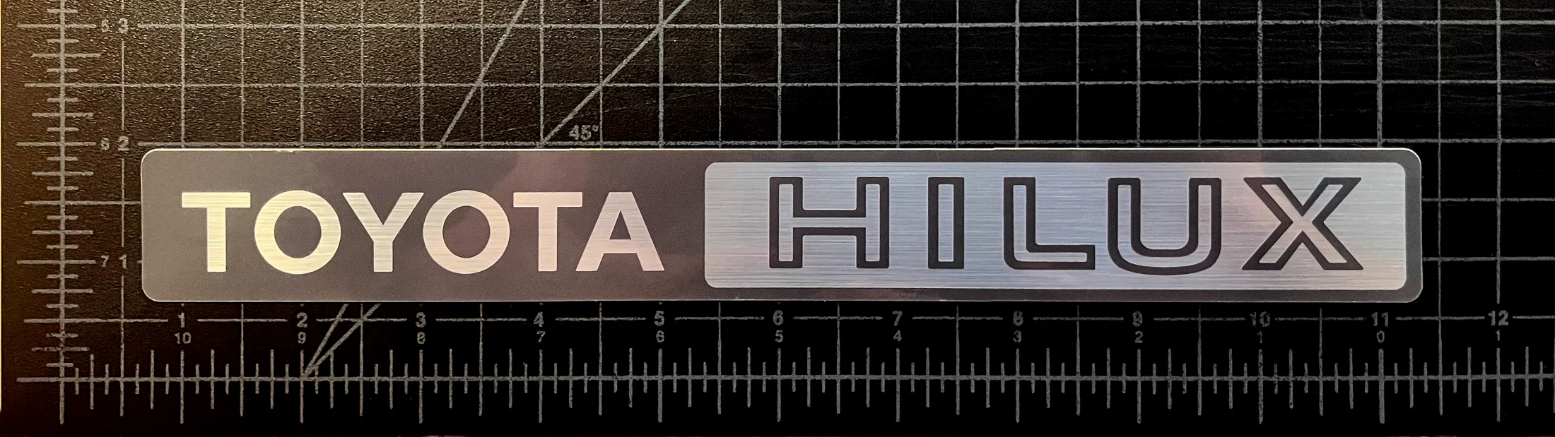Toyota_HILUX.webp