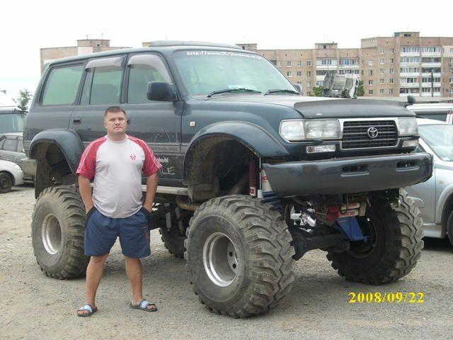 toyota_land_cruiser_3738467_2_orig.jpg