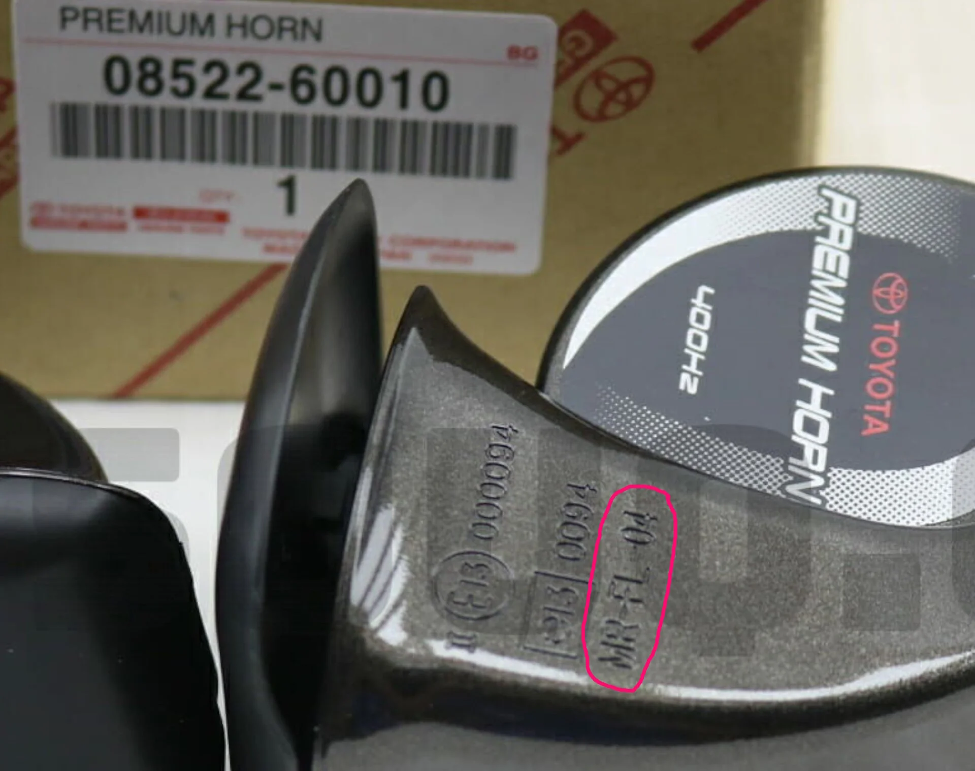 ToyotaJDMHorns08522_60010-Closeup.webp