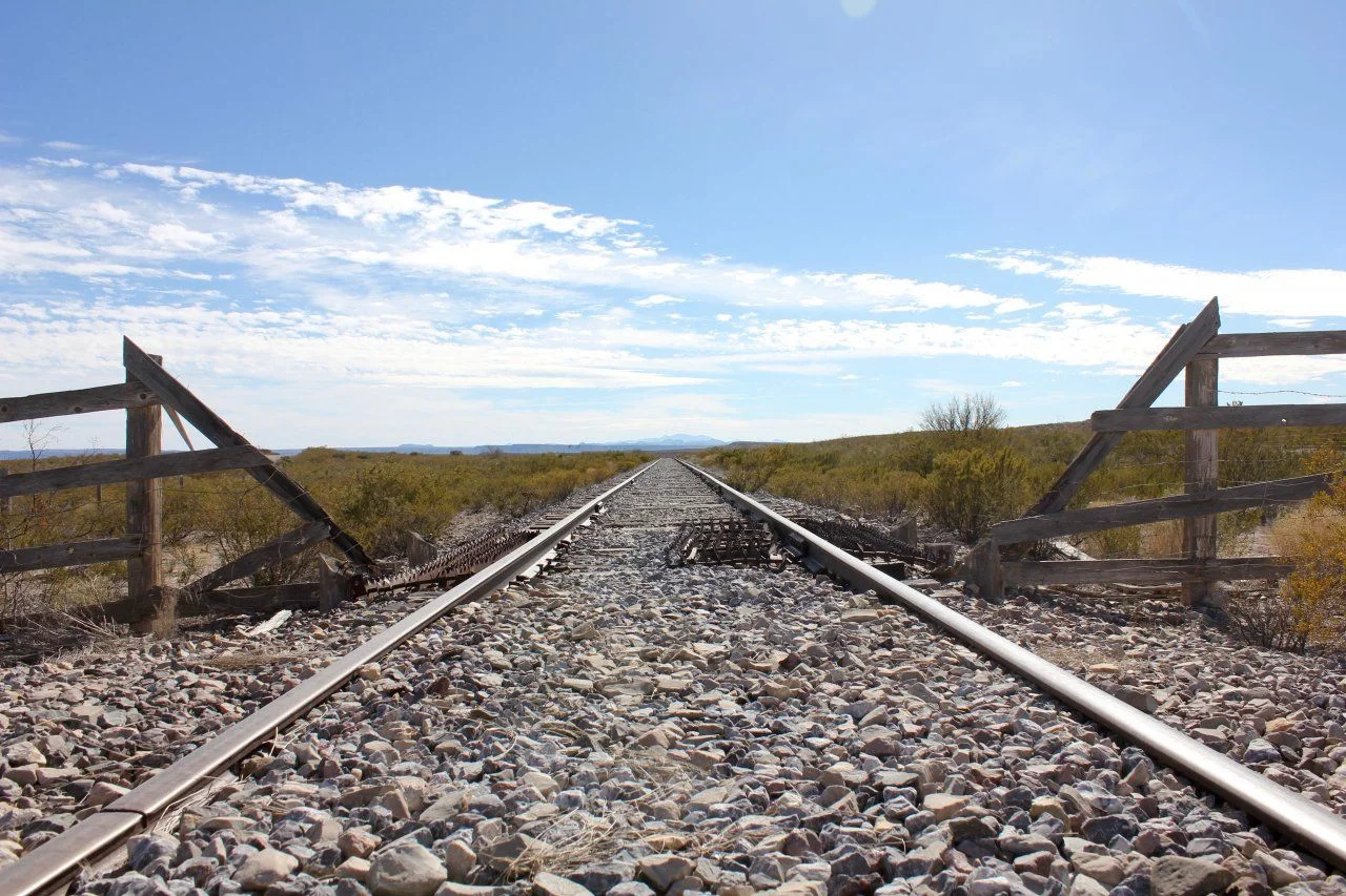 tracks.webp
