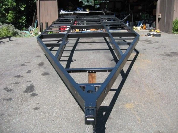 trailer fram paint 008.webp