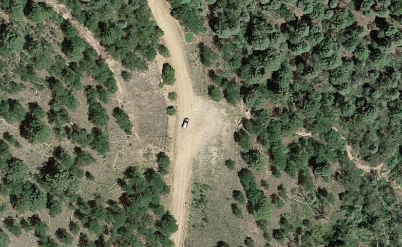 trailheadParking.webp