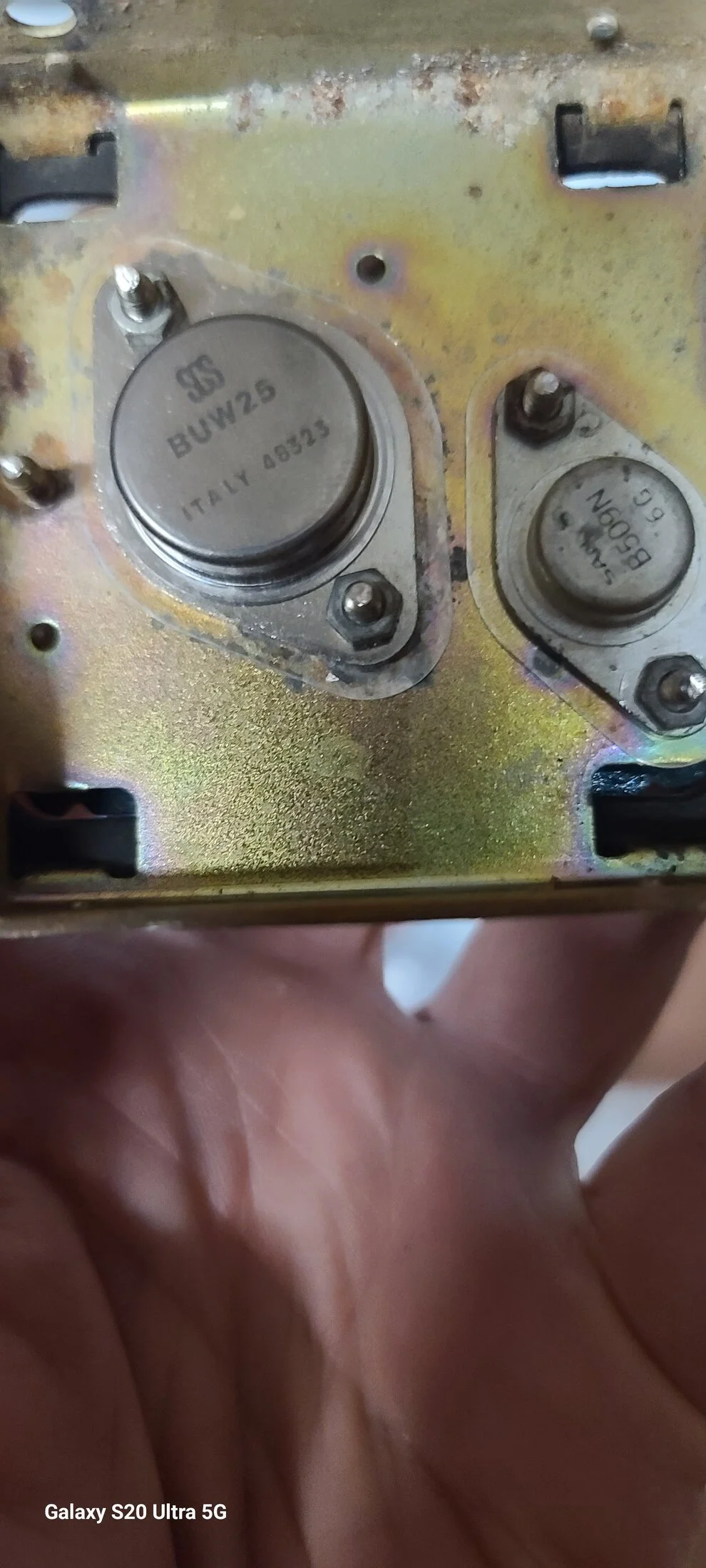 Transistors.jpg