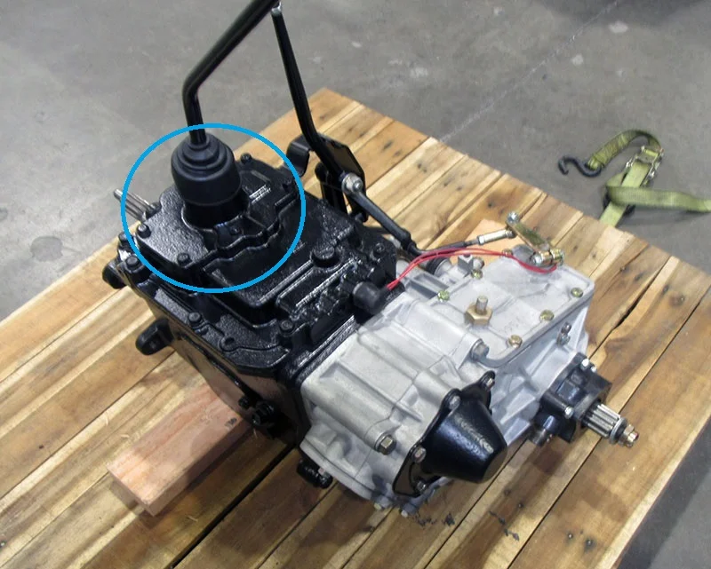 Transmission-and-transfer-case-assembly-rebuilt-toyota-fj40-fj45-fj55-bj40-36200-69059-33120-...webp