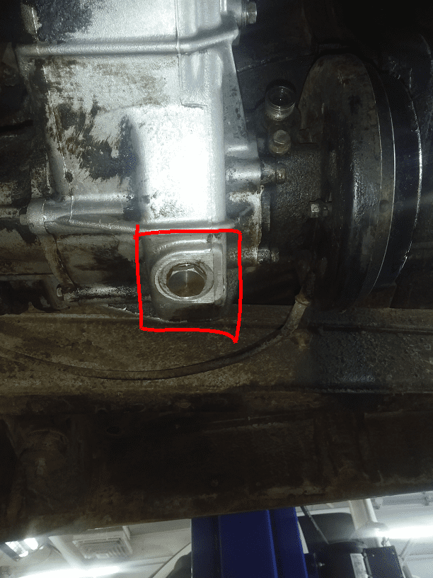 trasnfer case leak 3.png