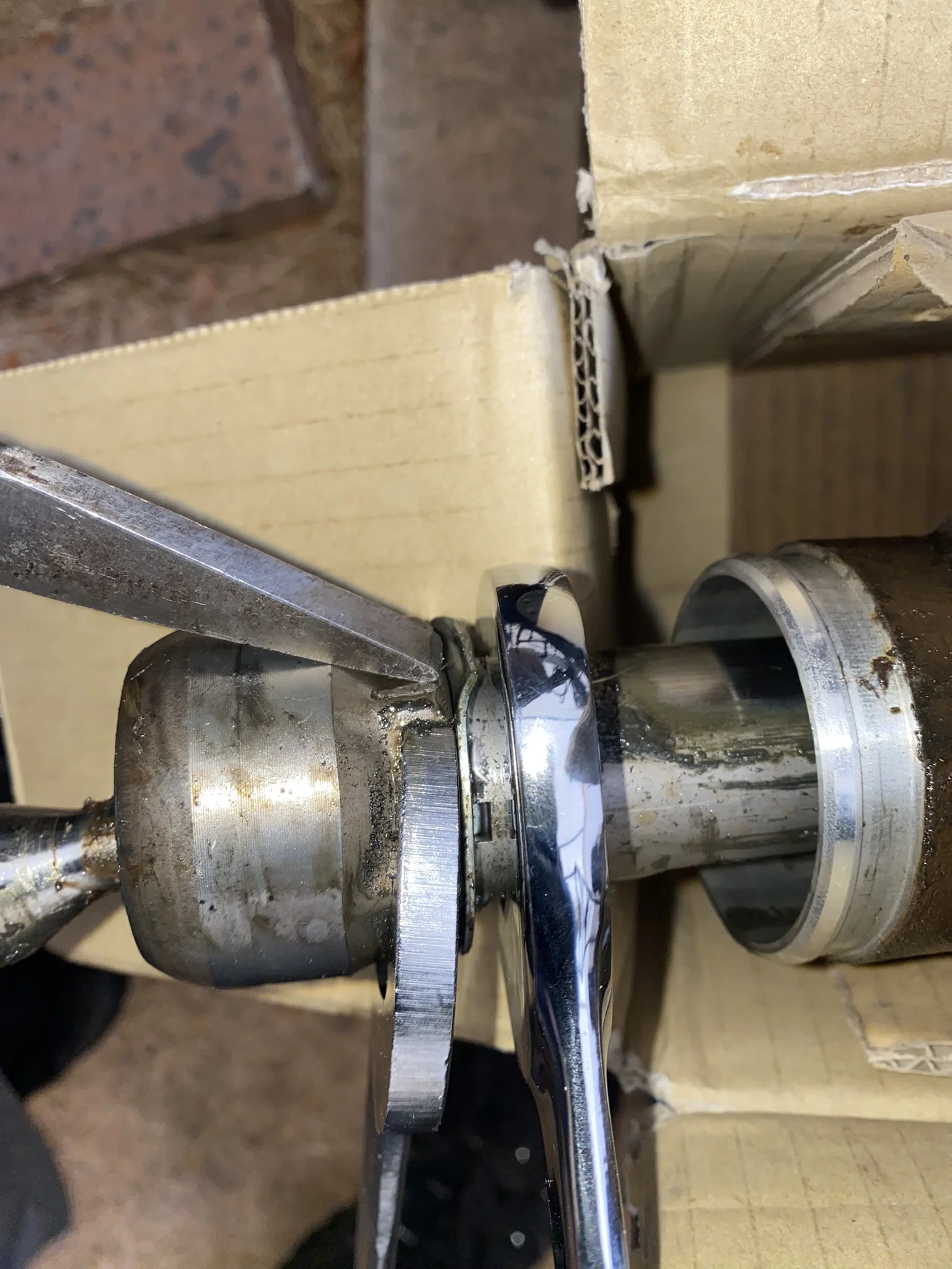 TRE wrenching off with 42 & 32mm (2).webp