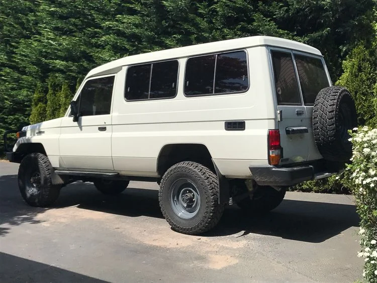 TroopySale_HReid-5.webp