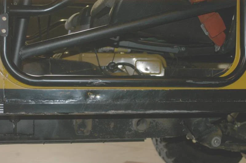 tube door damage.webp