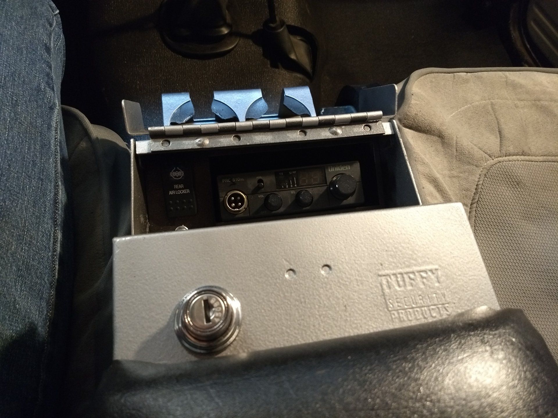 tuffy console.jpg