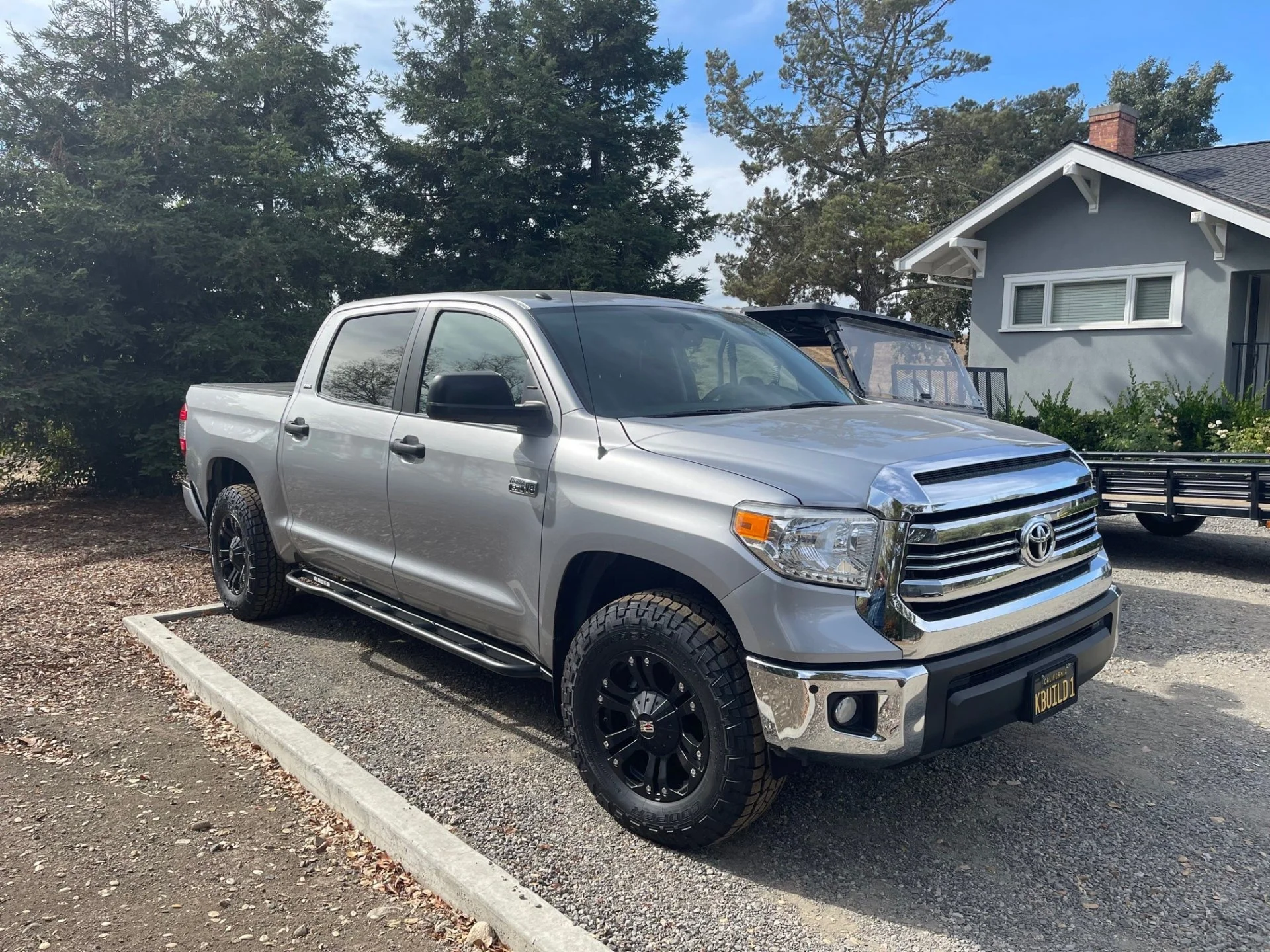 Napa, CA - 2017 Tundra Crewmax SR5