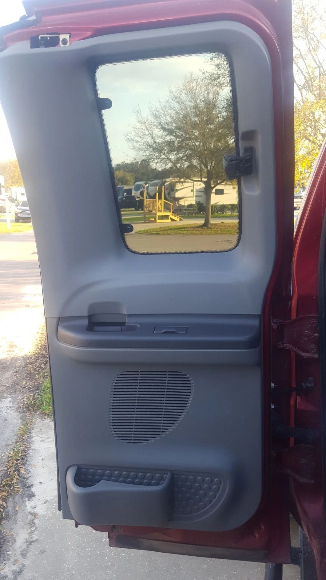 U_Drivers rear door.webp