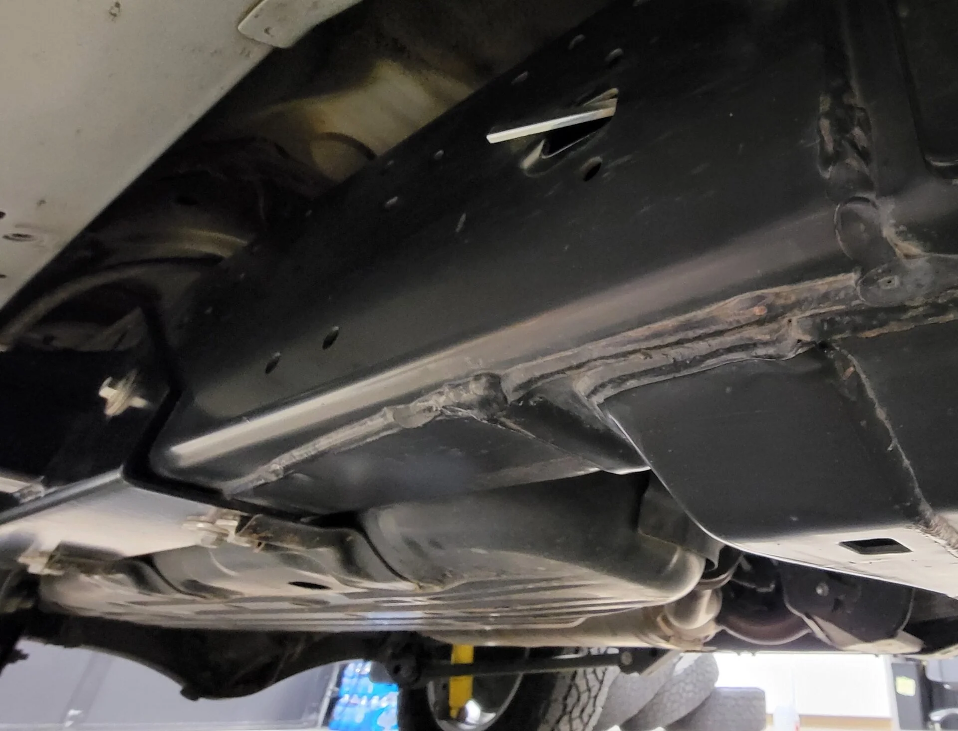 Undercarriage.jpg