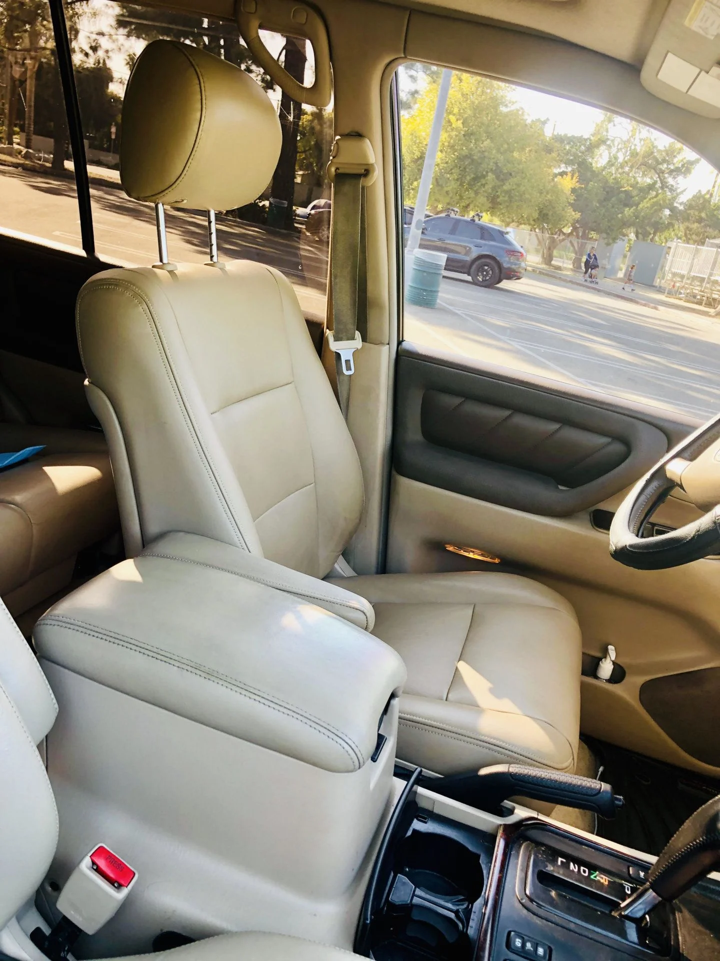 Los Angeles, CA 2000 Toyota LC UZJ100 151k Miles