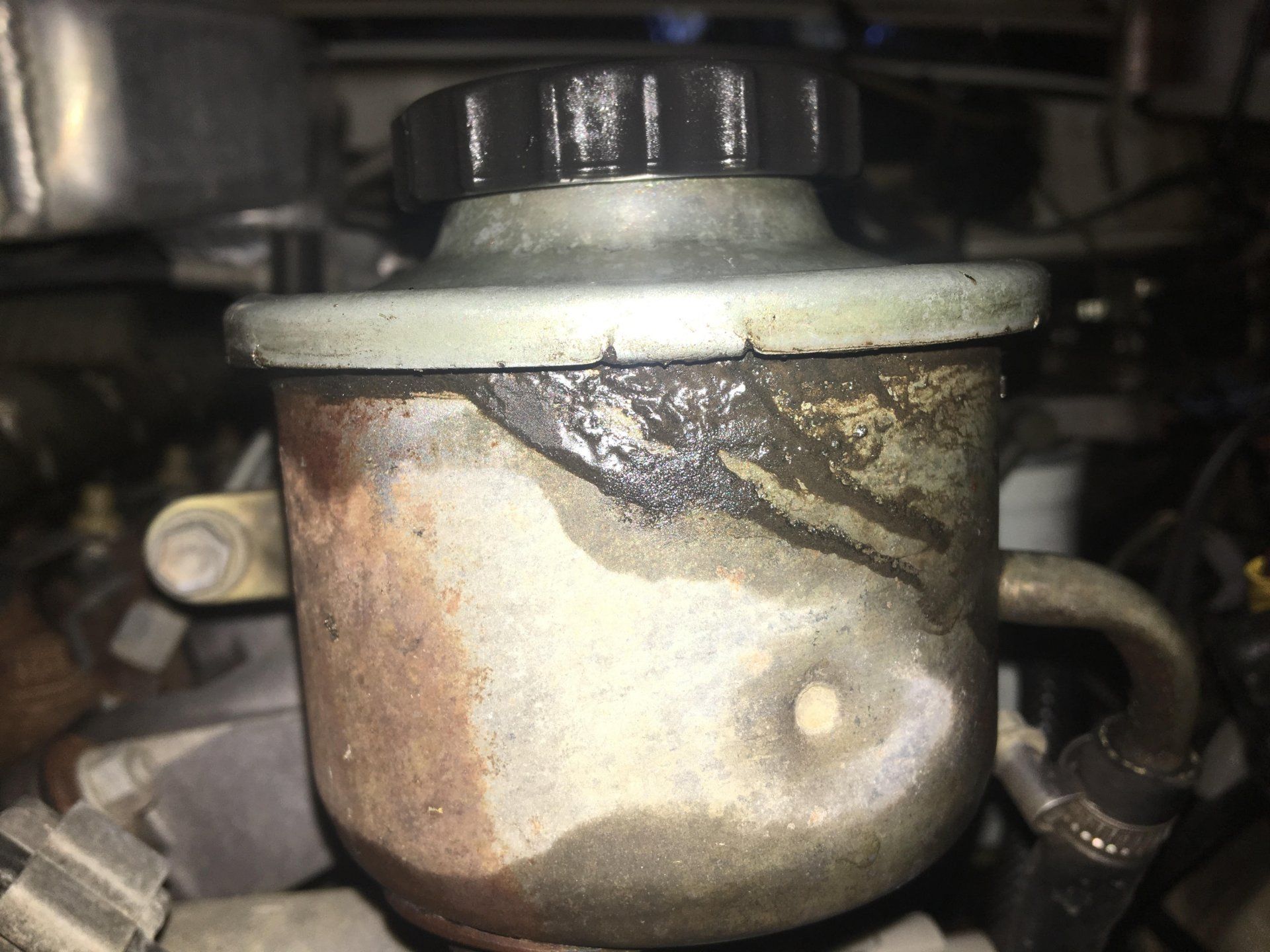 80 Series Power Steering Reservoir
