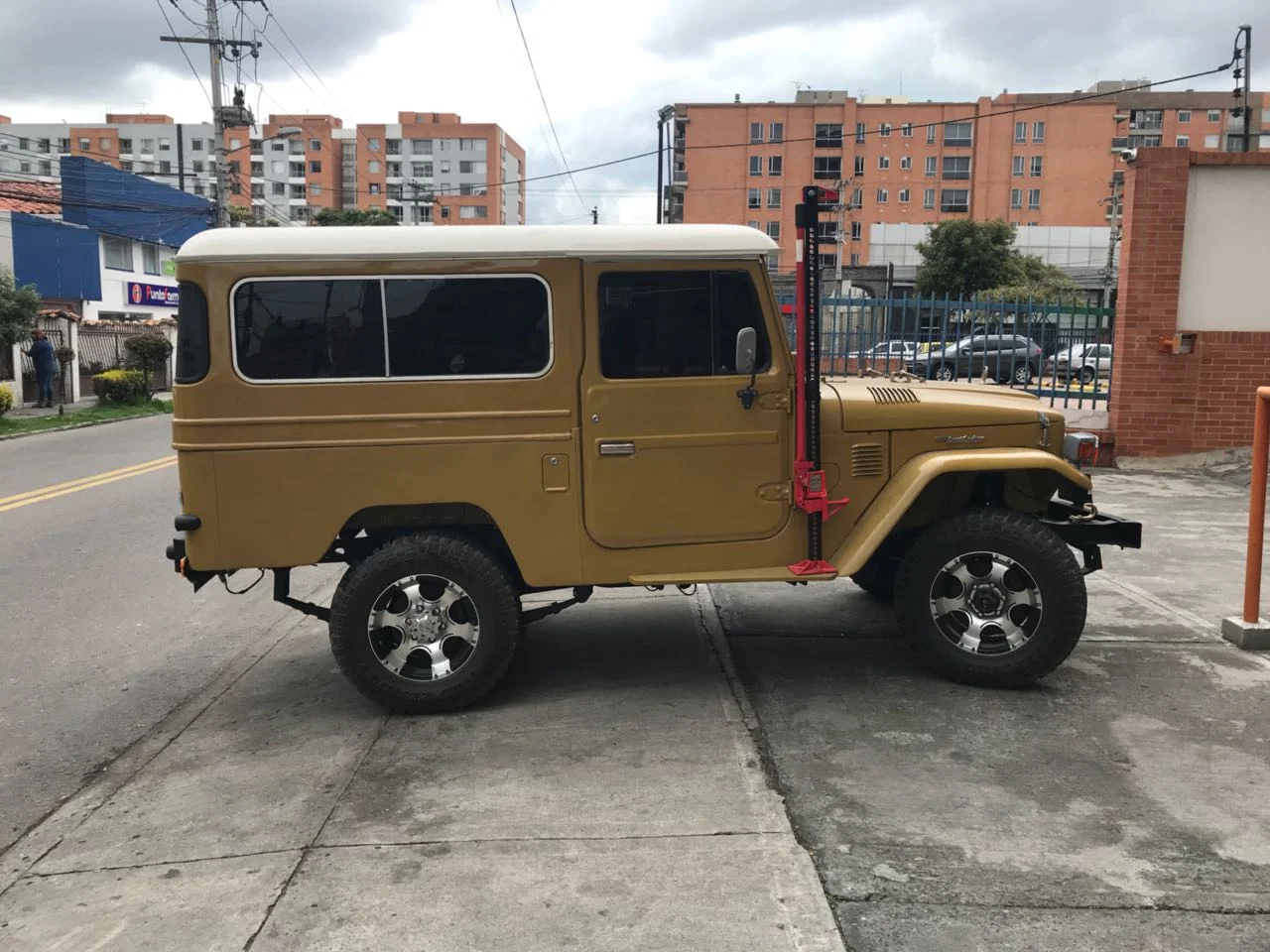 Pair of FJ43s for sale.   1972 and 1976