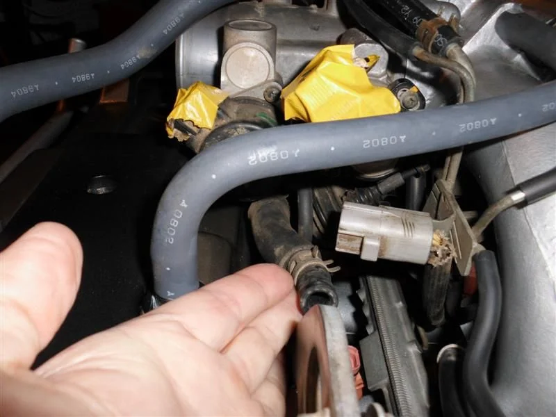 upper intake & throttle body hoses 001 (Medium).webp
