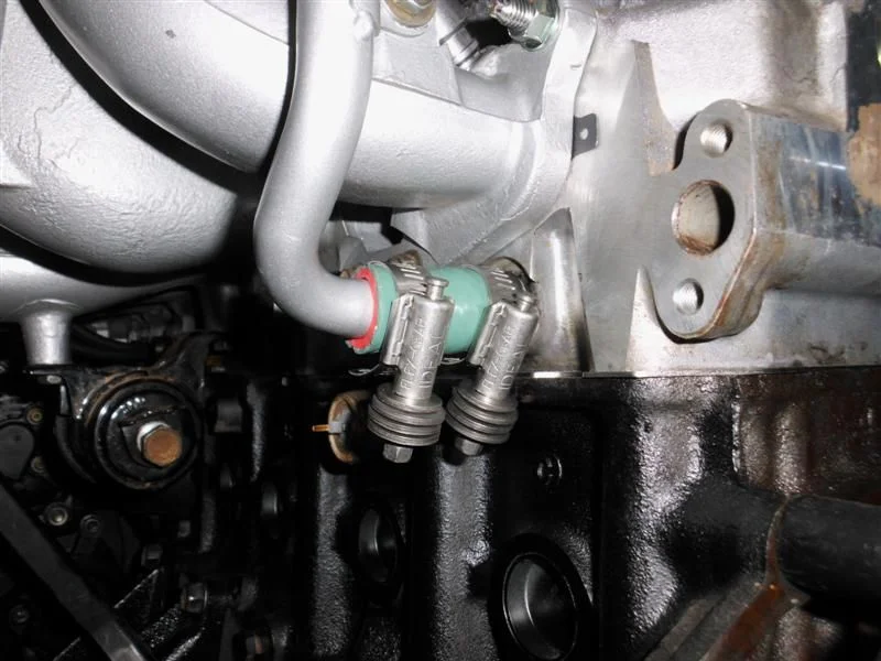 upper intake & throttle body hoses 005 (Medium).webp