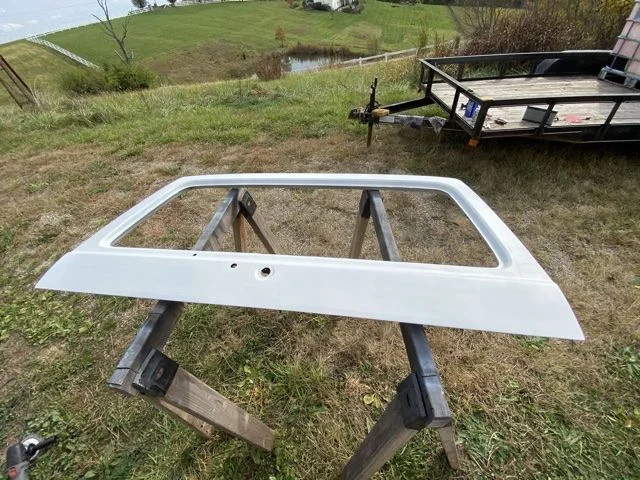 Upper lift gate.jpeg