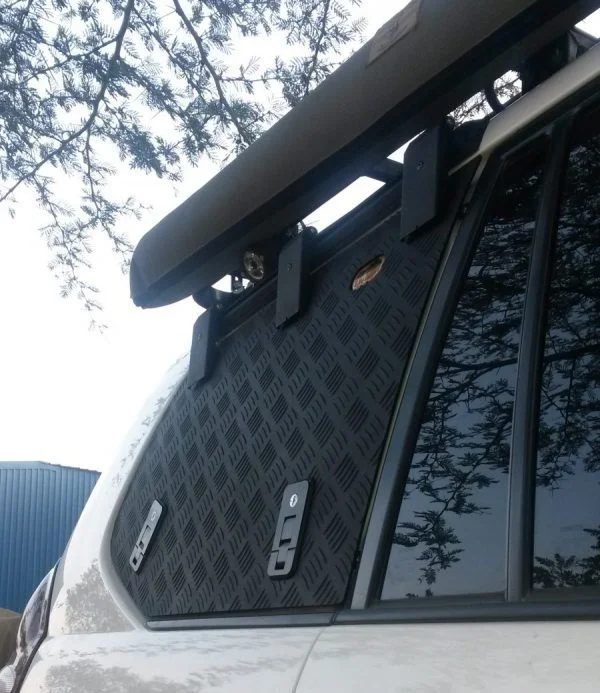 V110-Prado120-Gullwings-7.webp