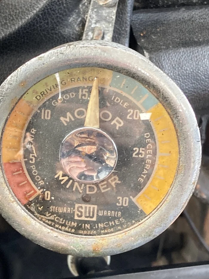 vac gauge.jpg